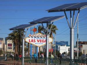Las Vegas Welcome Sign Solar Arrays Dallas News Photo by Michael Hiller 1